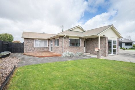 Photo of property in 31 Strachan Way, Highbury, Palmerston North, 4412