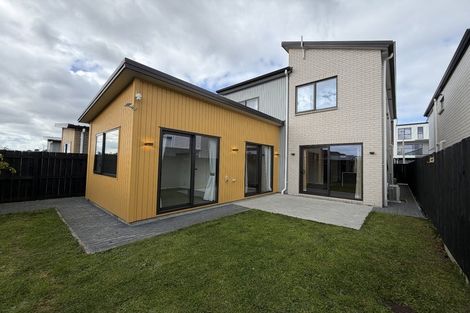 Photo of property in 5 Pilot Drive, Hobsonville, Auckland, 0616