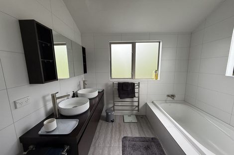 Photo of property in 10 Willowridge, Wanaka, 9305