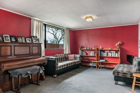 Photo of property in 16 Kempton Place, Richmond Heights, Taupo, 3330