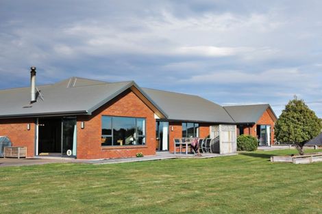 Photo of property in 47 Oteramika Road, Rockdale, Invercargill, 9812