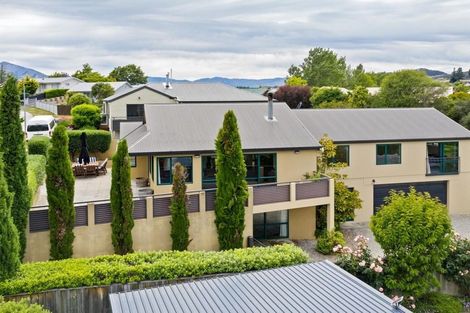 Photo of property in 7 Totara Terrace, Wanaka, 9305