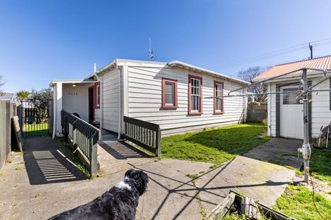 Photo of property in 15 Fairs Road, Milson, Palmerston North, 4414