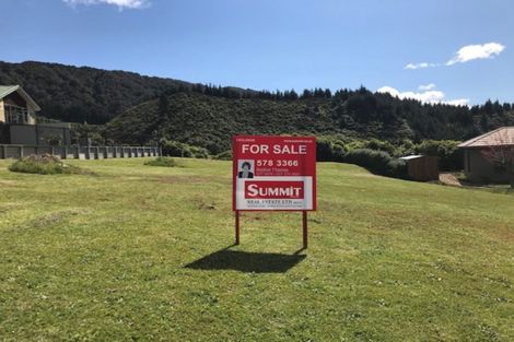 Photo of property in 26 Harbour View Heights, Picton, 7220