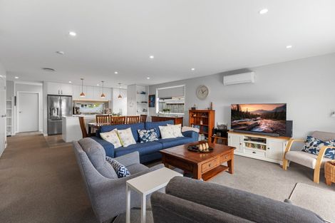 Photo of property in 20 Marion Crescent, Papamoa Beach, Papamoa, 3118