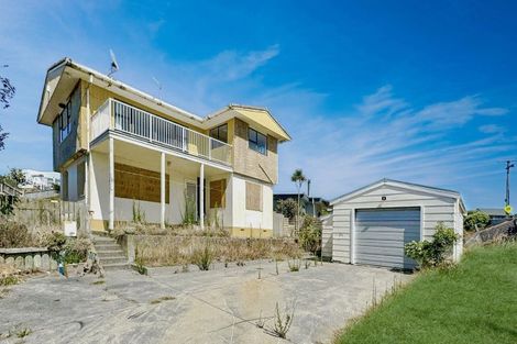 Photo of property in 2 Ocean Beach Street, Foxton Beach, Foxton, 4815