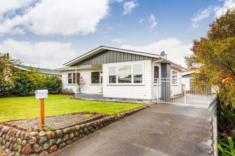 Photo of property in 5 Hunter Street, Milson, Palmerston North, 4414