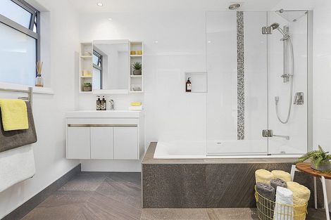 Photo of property in 65 Rock Isle Road, Torbay, Auckland, 0630