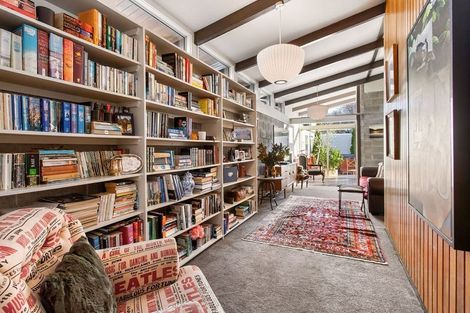 Photo of property in 9 Burrows Place, Ilam, Christchurch, 8041