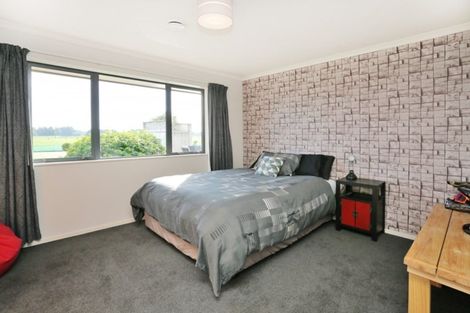 Photo of property in 47 Oteramika Road, Rockdale, Invercargill, 9812