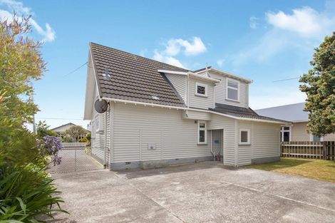 Photo of property in 6 Strathavon Road, Miramar, Wellington, 6022