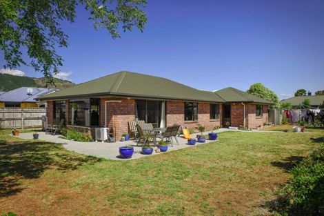 Photo of property in 8 Allport Close, Richmond, 7020