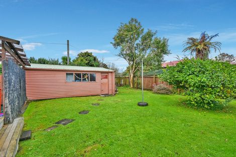 Photo of property in 20 Cosgrave Road, Papakura, 2110