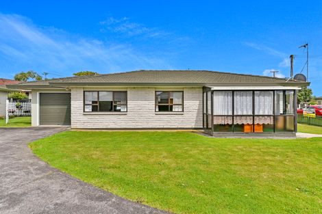 Photo of property in 1/12 Wellington Street, Papakura, 2110