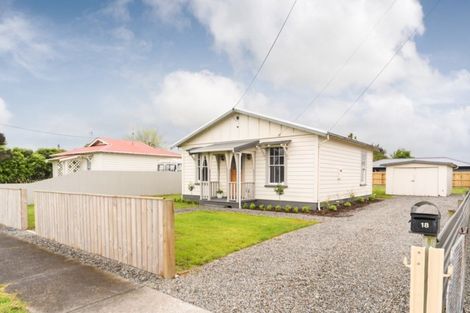Photo of property in 18 Carlisle Street, Milson, Palmerston North, 4414