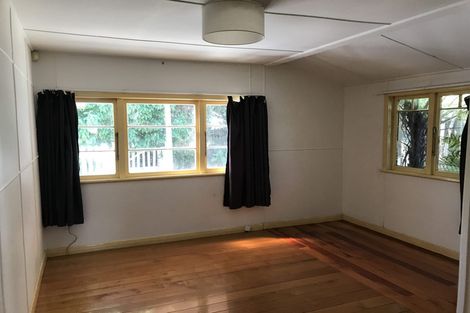 Photo of property in 21 Oteha Valley Road, Northcross, Auckland, 0632