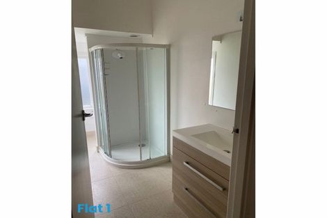 Photo of property in 9/27 Mokoia Road, Birkenhead, Auckland, 0626