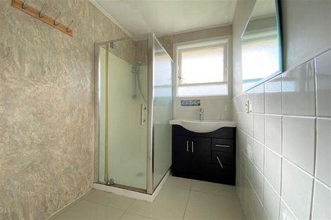 Photo of property in 12 Boundary Road, Clover Park, Auckland, 2019