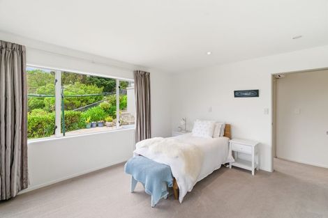 Photo of property in 10 Cadiz Lane, Mount Pleasant, Christchurch, 8081