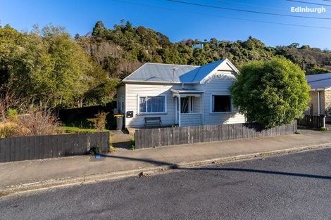 Photo of property in 17 Woodhaugh Street, Woodhaugh, Dunedin, 9010