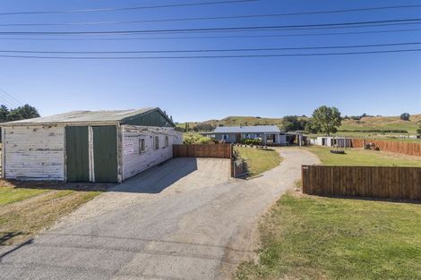 Photo of property in 728 Oroua Valley Road, Apiti, Feilding, 4777