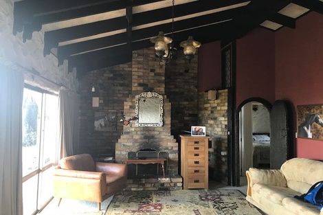 Photo of property in 21 Cherrington Road, Clevedon, Papakura, 2582