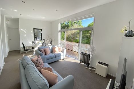 Photo of property in 23 Crocombe Crescent, Beach Haven, Auckland, 0626