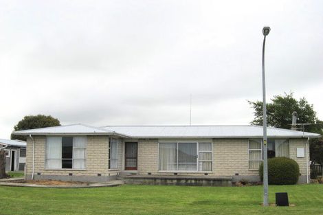 Photo of property in 24 Sneyd Street, Kaiapoi, 7630