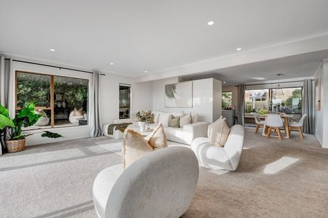 Photo of property in 28 Duncansby Road, Stanmore Bay, Whangaparaoa, 0932
