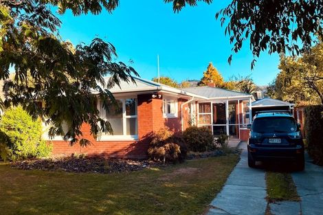 Photo of property in 31 Hurunui Street, Cracroft, Christchurch, 8025