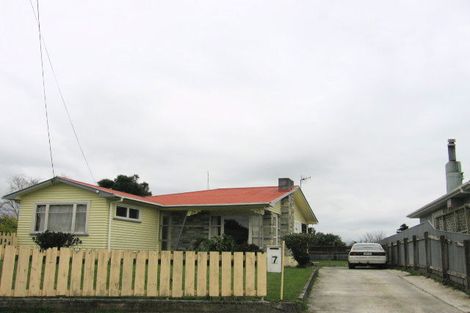Photo of property in 7 Wilson Crescent, Highbury, Palmerston North, 4412