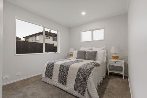 Photo of property in 11 Thyme Court, Flat Bush, Auckland, 2016