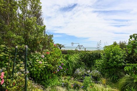 Photo of property in 10 Whitcombe Terrace, Hokitika, 7810