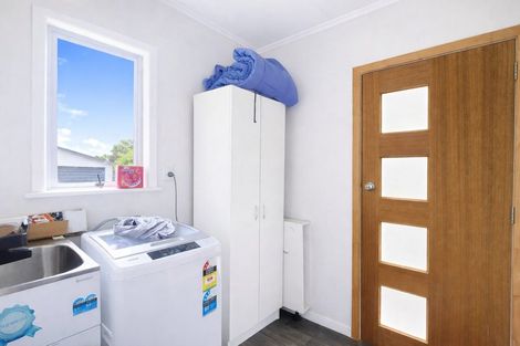 Photo of property in 16 Esk Crescent, Tokoroa, 3420