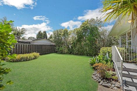 Photo of property in 1/22 Evelyn Place, Hillcrest, Auckland, 0627