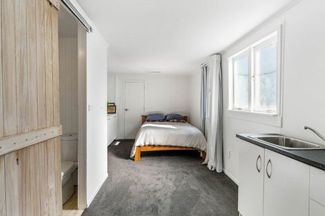 Photo of property in 25 Stevenson Road, Clarks Beach, 2122