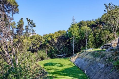 Photo of property in 6 Pendennis Point, Camborne, Porirua, 5026