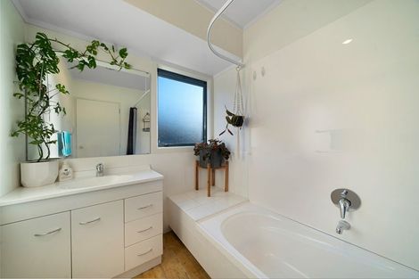 Photo of property in 538 Whangaripo Valley Road, Whangaripo, Wellsford, 0972