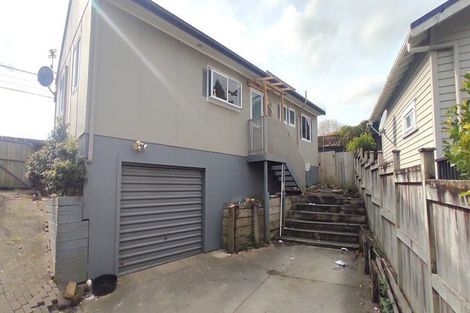 Photo of property in 2/112 View Road, Sunnyvale, Auckland, 0612