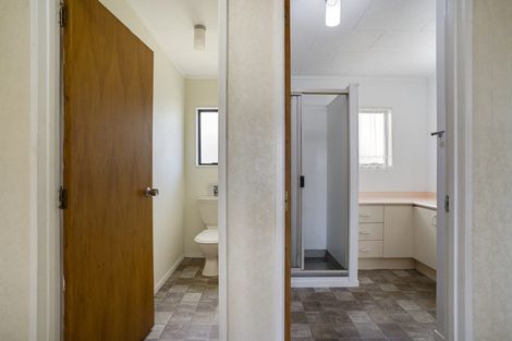 Photo of property in 128 Durrant Drive, Whangamata, 3620