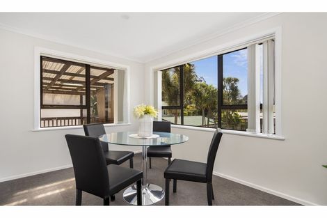 Photo of property in 4 Mclean Avenue, Papatoetoe, Auckland, 2025