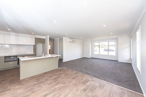 Photo of property in 156 Fitzherbert Avenue, Castlecliff, Whanganui, 4501