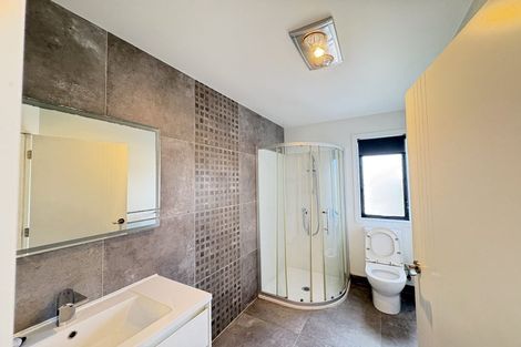 Photo of property in 64d Royal Road, Te Atatu South, Auckland, 0610