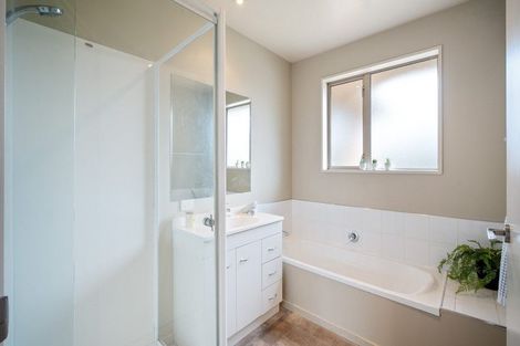 Photo of property in 64 Fuller Street, Kaiapoi, 7630