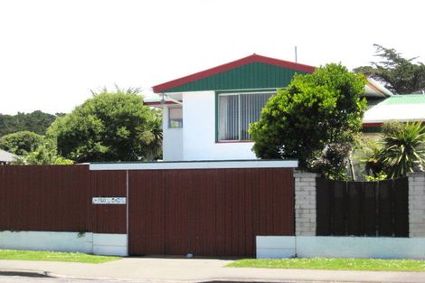 Photo of property in 190 Estuary Road, South New Brighton, Christchurch, 8062