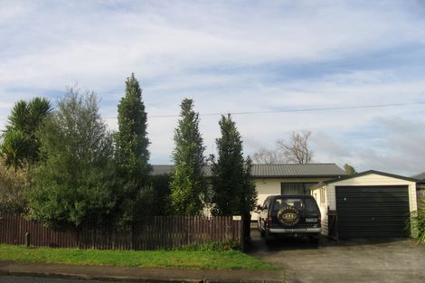 Photo of property in 1a Orion Street, Papakura, 2110