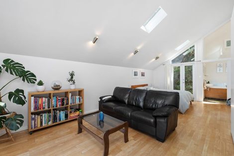 Photo of property in 70 Owhiro Bay Parade, Owhiro Bay, Wellington, 6023