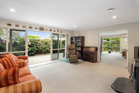 Photo of property in 28 Bentley Street, Russley, Christchurch, 8042