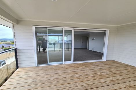 Photo of property in 9a Anzac Road, Pukekohe, 2120