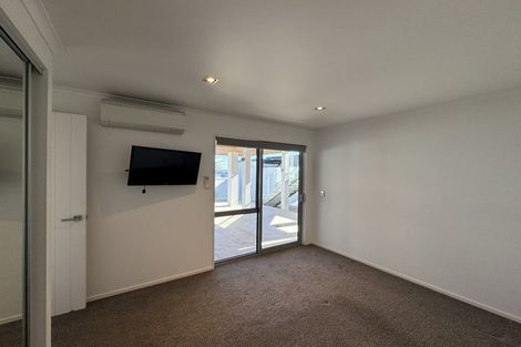 Photo of property in 16 Bucklands Beach Road, Bucklands Beach, Auckland, 2012